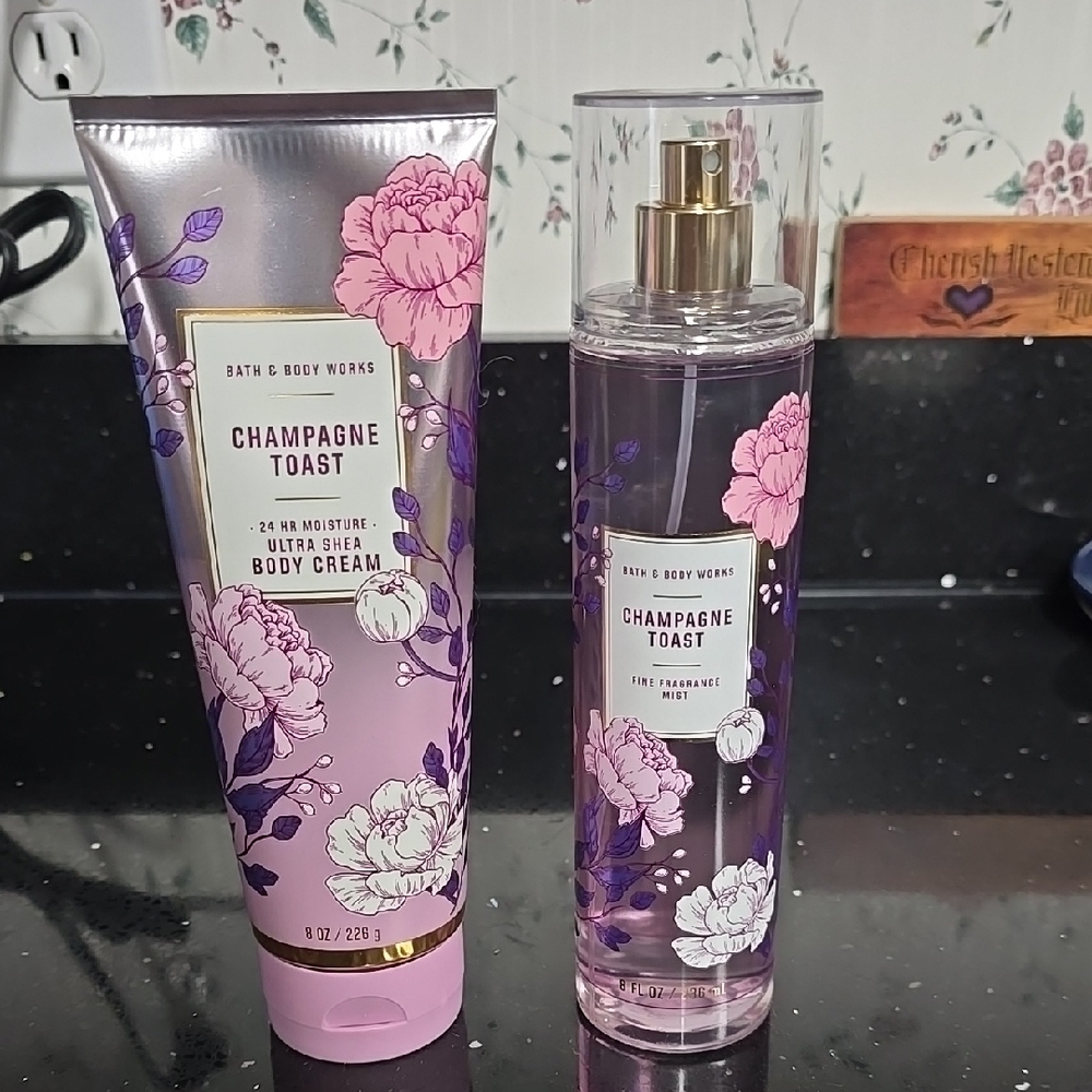 3X HOST PICK.New. Bath & Body Works Champagne Toast Body Cream & Fragrance Mist